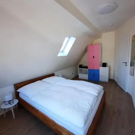 Muehlennest Apartman *